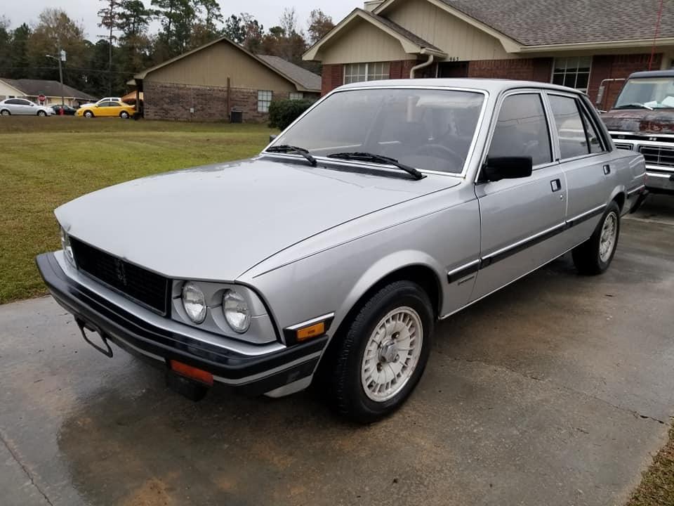 1983 Peugeot 505s Turbo Diesel before and after a wash